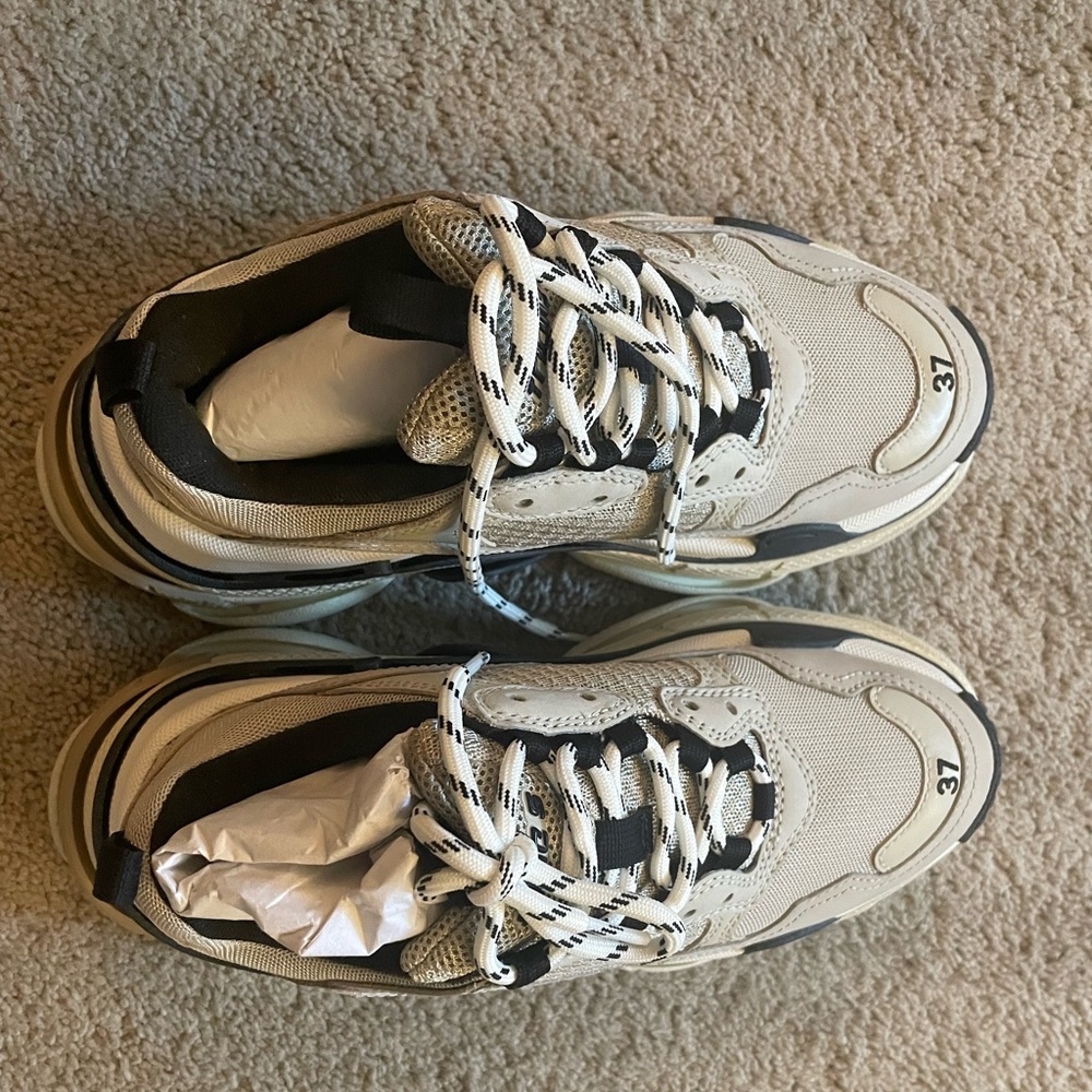 Balenciaga Triple S Sneaker